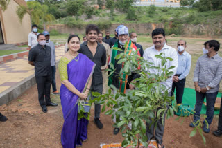 Green India Challenge at film city