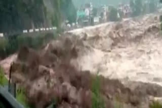 Cloudburst in J-K's Kishtwar  Jammu and Kashmir Cloudburst  Cloudburst in Jammu  Cloudburst news  houses damaged in cloudburst in Jammu area  Kishtwar district of Jammu and Kashmir  ജമ്മു കശ്‌മീരിൽ മേഘവിസ്ഫോടനം; നാല് മരണം  ജമ്മു കശ്മീരിലെ കിഷ്ത്വാറിലുണ്ടായ മേഘവിസ്ഫോടനത്തിൽ നാല് മരണം  ശ്രീനഗർ