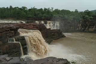 Beautiful view of Rahatgarh Waterfall