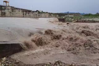 Hathini Kund Barrage Yamunanagar