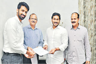 Larus Labs donates Rs 4 crore to Connect to Andhra