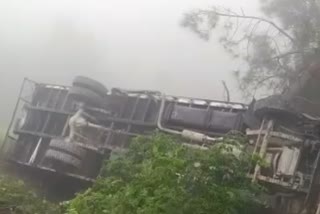 truck fell into a ditch