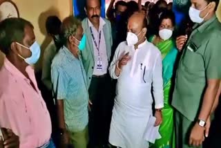 CM Basavaraj Bommai visit Karwar flood care center