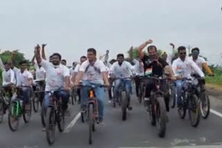 Congress cycle rally in wardha with playing PM audio clip