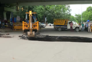 Sinkhole on the road near Delhi IIT