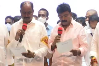 adapa seshagirirao taken oath as kapu corporation chairman