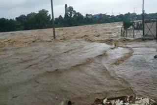 Damodar river in spate