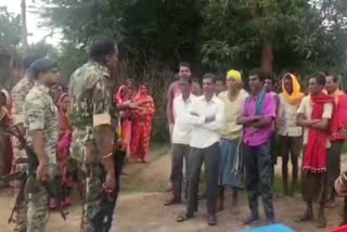 naxalites-killed-a-villager-in-dhamtari