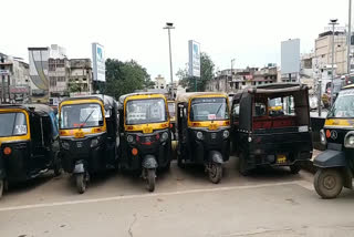 Operation of city buses is closed in raipur and auto drivers are charging more fare