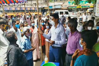 Chennai Corporation Deputy Commissioner Manish  Corporation Deputy Commissioner Manish  chennai news  chennai latest news  Corona Awareness Program  Awareness Program  corona infection  dengue infection  dengue infection in chennai  இருமடங்கு உயர்ந்த டெங்கு  சென்னை செய்திகள்  சென்னையில் உயர்ந்த டெங்கு  சென்னை மாநகராட்சி துணை ஆணையர் மணீஷ்  மாநகராட்சி துணை ஆணையர் மணீஷ்  press meet  செய்தியாளர்கள் சந்திப்பு