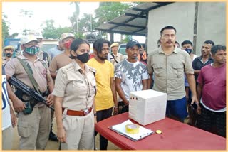 two-drugs-peddler-were-arrested-with-huge-amount-of-drugs-at-dhansiri