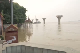 Ganga latest updates  Ganga river  Bihar  Patna  Bihar news  rainfall  water level in ganga  Ganga news  Patna updates  IMD  yellow alert  thunderstorm  Bay of Bengal  பீகாரில் கனமழை  கனமழை  கங்கை நதி  நீர் மட்டம் உயர்வு  வெள்ளப்பெருக்கு