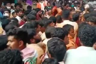 बोनालु उत्सव के दौरान उड़ीं कोरोना नियमों की धज्जियां