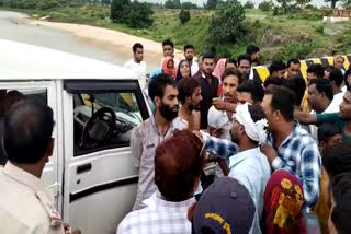 The accused cut the hair of the woman