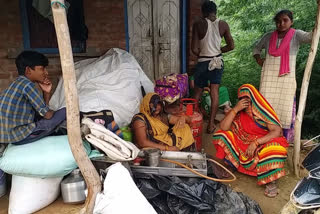 family homeless after flood situation in mp