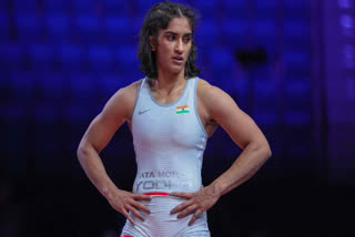 tokyo-olympics-2020-wrestling-vinesh-phogat-53-kg-1-slash-4-quarter-final