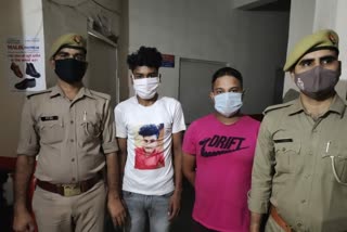 2 miscreants arrested