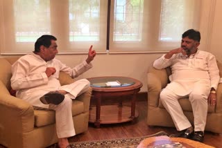 dk-shivakumar-meets-with-former-madhya-pradesh-cm-kamal-nath