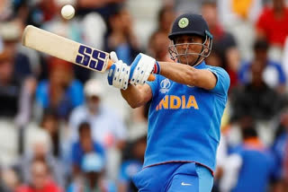 Twitter removes blue verified badge from MS Dhoni's account