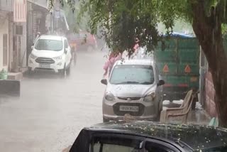 Heavy Rain In Gurugram