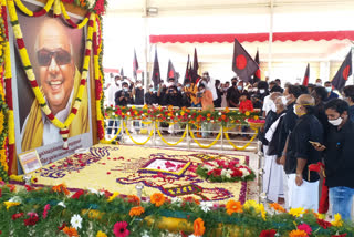 k veeramani pay homage to karunanidhi