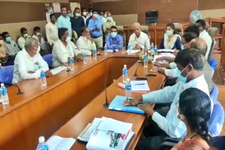 Minister Halappa Achar made covid meeting with officials