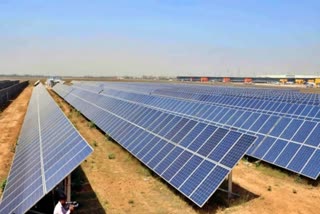 What are the steps taken by the government to promote solar power