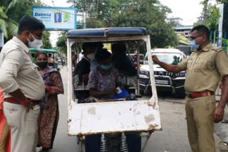 Jalpaiguri Municipality restricts toto service in the city due to Covid situation