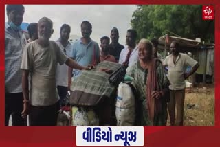 ગુજરાતના વૃદ્ધ દંપતિએ માનતા પૂરી કરવા તિરુપતિની પદયાત્રા કરી શરુ, 7 મહિને પહોંચશે
