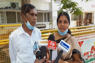 the-mother-complained-in-erode-that-her-son-was-abducted-by-his-wife-relatives-for-asking-compensation