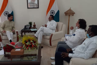 Sunil Soren met Union Sports Minister Anurag Thakur