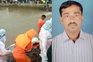 A young man dead body found in Krishna river  at chikkodi