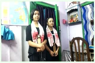 Felicitation of two young girls from Digboi