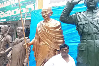 Exhibition of statues of freedom fighters in Tenali