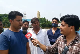 locals reaction on jauhar university gate demolition order