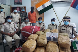 International smuggler arrested with 76 kg ganja in Simdega