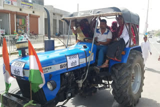 tractor parade