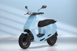 Ola electric Scooters, ஓலா மின்சார ஸ்கூட்டர், ola electric scooter price, ola electric scooter price in india, Ola Electric scooter booking, ஓலா எலெக்ட்ரிக் ஸ்கூட்டர், ஓலா எலெக்ட்ரிக் ஸ்கூட்டர் எஸ் 1, ஓலா எலெக்ட்ரிக் ஸ்கூட்டர் எஸ் 1 ப்ரோ, Ola electric Scooter s1, Ola electric Scooter s1 pro, ola scooter tamil, ola electric tamil, trending tech news tamil, technology news tamil, automobile news tamil, latest tech news tamil