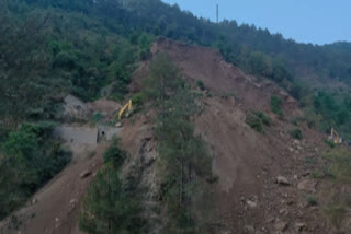 Landslide blocks Manali-Leh National Highway in Himachal's Lahaul-Spiti