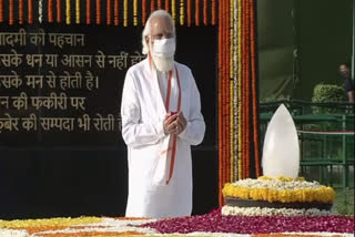 PM Modi pays homage to Atal Bihari Vajpayee