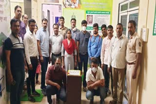 Tiger leopard claws seized karad