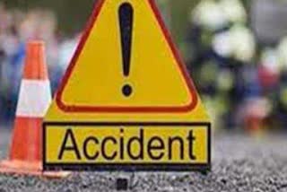امروہہ: سڑک حادثے میں 3 لوگوں کی موت، ایک زخمی