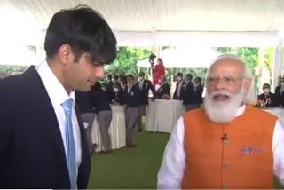 success-doesnt-get-to-your-head-and-loss-doesnt-stay-in-your-mind-pm-narendra-modi-lauds-neeraj-chopra