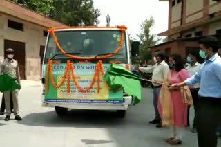 South MCD started Eco Hub on Wheels vane