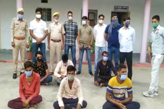 6 बदमाश गिरफ्तार, 6 crooks arrested