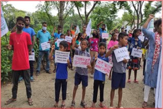 students-protest-for-right-to-education-in-dhuburi