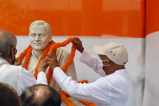 Rajiv Gandhi birth anniversary celebrated at Sadaqat Ashram in Patna