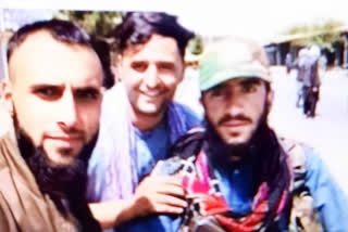 بنگالی نوجوان شیفق اللہ ملک زادہ کی تصویر طالبانی کے ساتھ سوشل میڈیا پروائرل