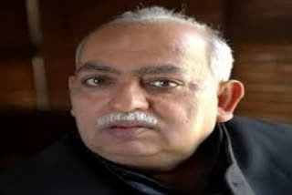 FIR lodged against Munawwar Rana for comparing Valmiki to Taliban