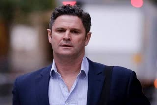 Chris Cairns off life support after surgery  ക്രിസ് കെയ്‌ന്‍സ്  Chris Cairns  ന്യൂസിലൻഡ് ഓൾറൗണ്ടർ ക്രിസ് കെയ്‌ന്‍സ്  വെന്‍റിലേറ്റർ  കിവീസ്  ക്രിസ് കെയ്‌ന്‍സ് ആശുപത്രിയിൽ  Chris Cairns HOSPITAL  ന്യൂസിലൻഡ് ക്രിക്കറ്റ്